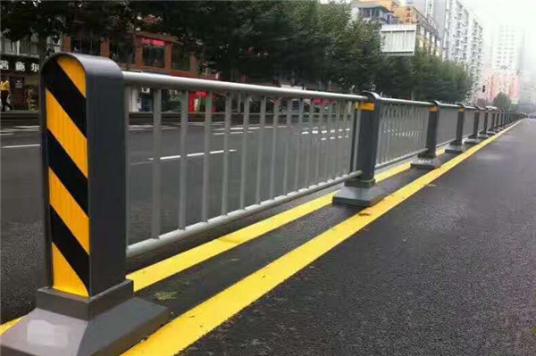 榆林公路防撞护栏